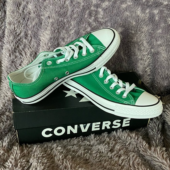 kelly green converse shoes